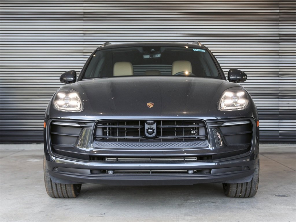 New 2026 Porsche Macan image 10