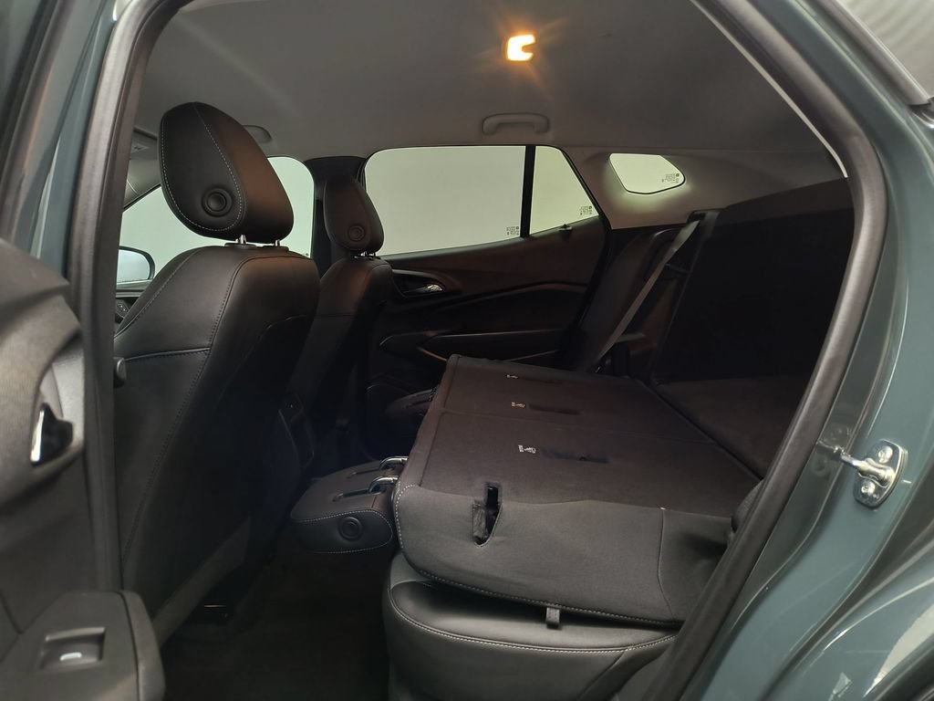 Used 2026 Chevrolet Trax LT FWD image 20