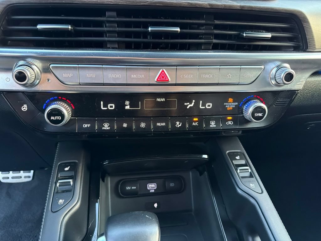 Certified 2022 Kia Telluride SX w/ SX Prestige Package AWD/4WD image 22