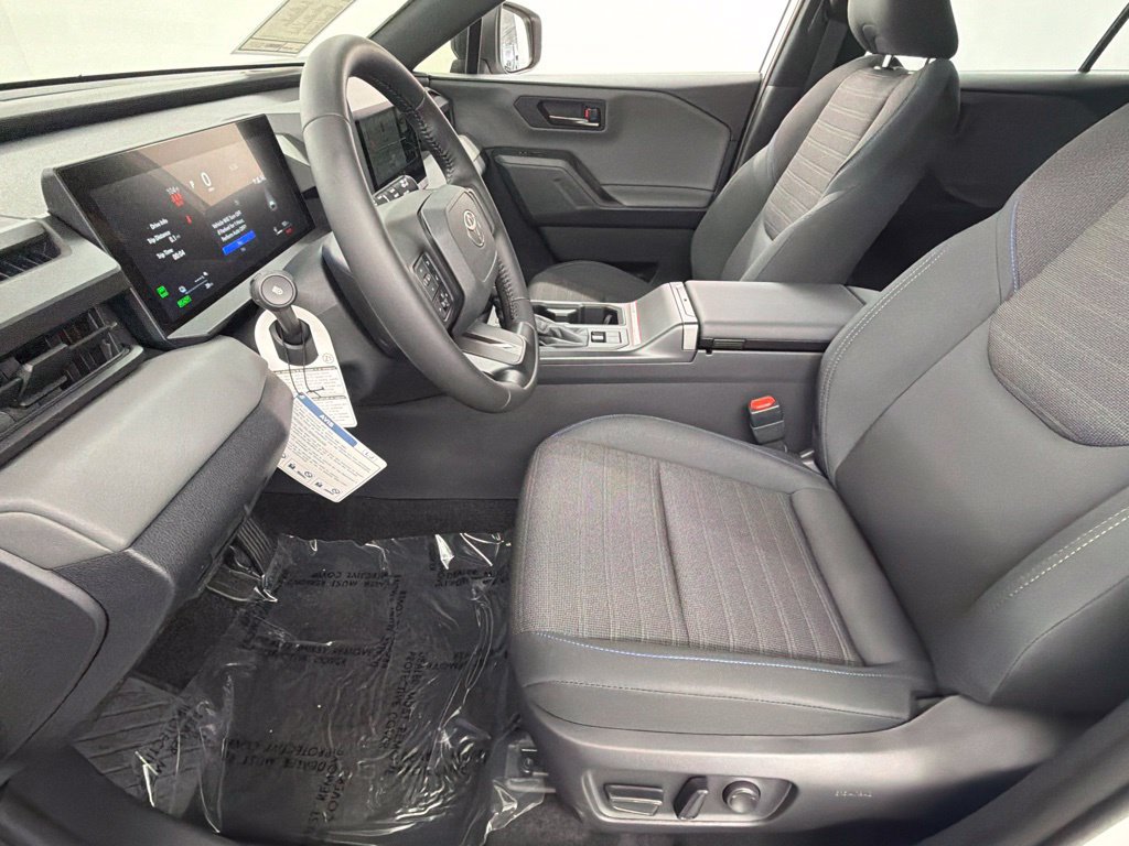Used 2026 Toyota RAV4 SE AWD/4WD image 22