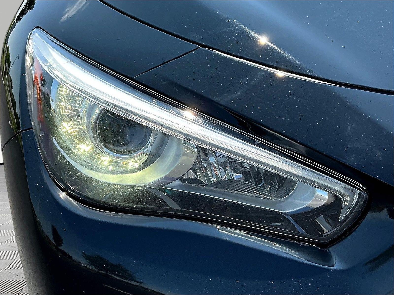 Used 2019 INFINITI Q50 Luxe w/ Essential Package (3.0T Luxe) AWD/4WD image 31
