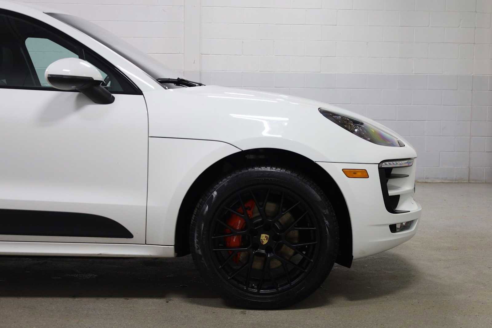Used 2018 Porsche Macan GTS image 11