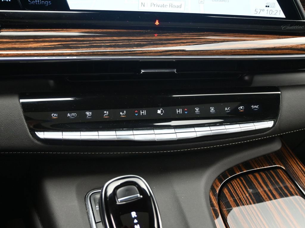 Used 2023 Cadillac Escalade ESV Premium Luxury image 19