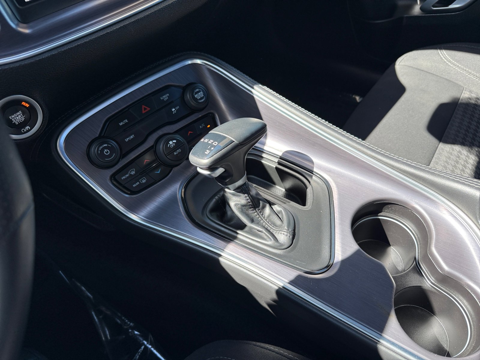 Used 2018 Dodge Challenger SXT w/ Blacktop Package image 13