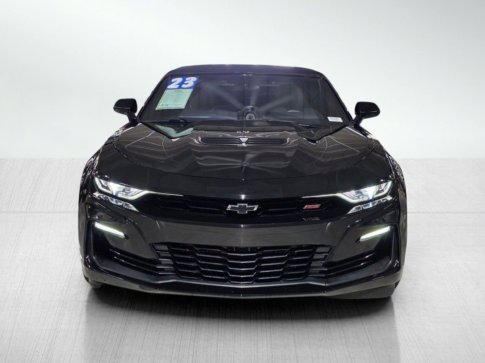 Used 2023 Chevrolet Camaro SS RWD image 2