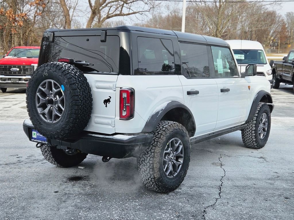 New 2025 Ford Bronco Badlands w/ Black Appearance Package image 5