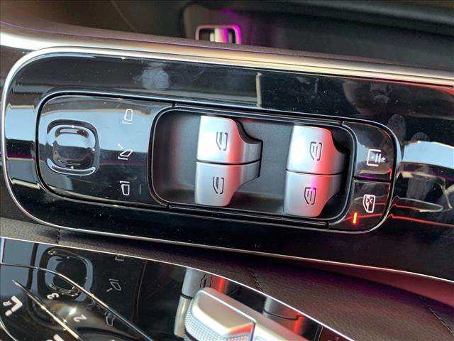 New 2026 Mercedes-Benz S 580e 4MATIC Sedan image 21