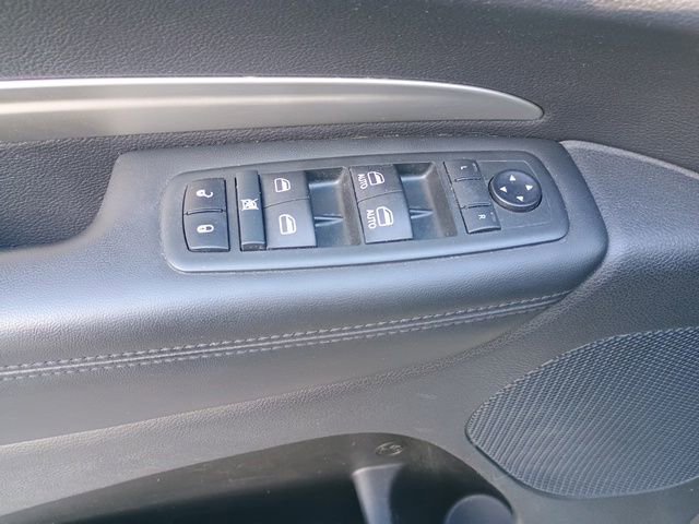 Used 2020 Dodge Durango SXT AWD/4WD image 22