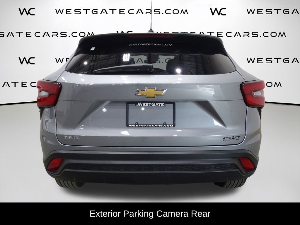 Used 2024 Chevrolet Trax LS image 7