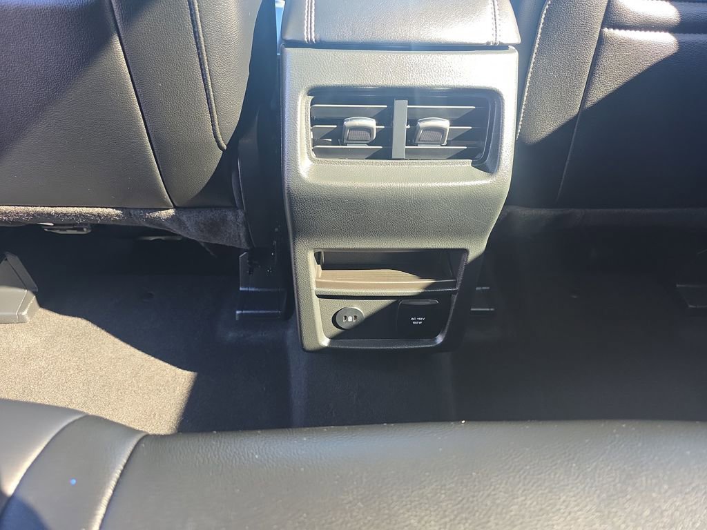 Certified 2024 Ford Edge Titanium image 14