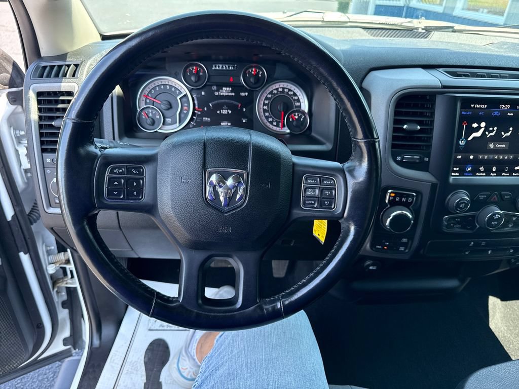Used 2021 RAM 1500 Express w/ Wheel & Sound Group AWD/4WD image 14