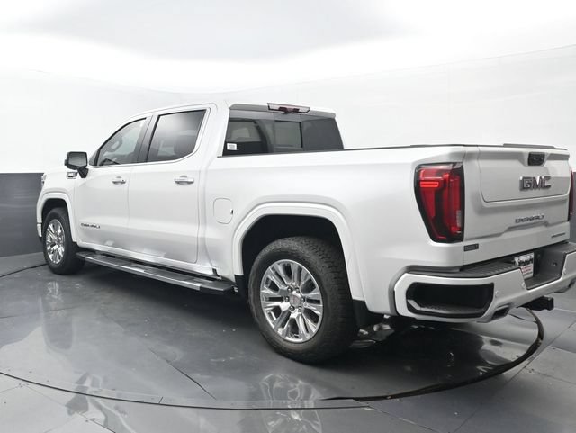 Used 2024 GMC Sierra 1500 Denali w/ Technology Package AWD/4WD image 3