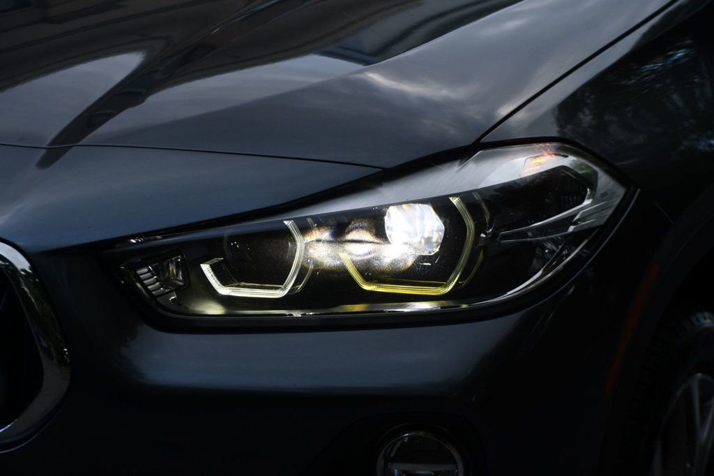 Used 2018 BMW X2 sDrive28i w/ Convenience Package image 4