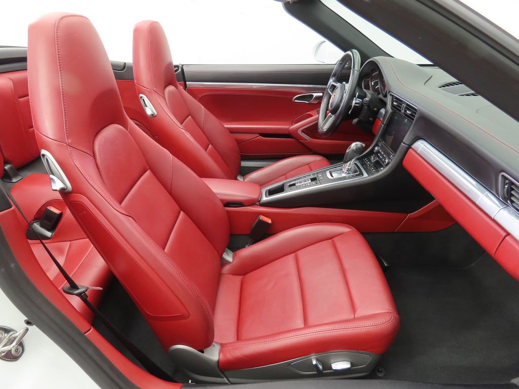 Used 2019 Porsche 911 Carrera S image 19