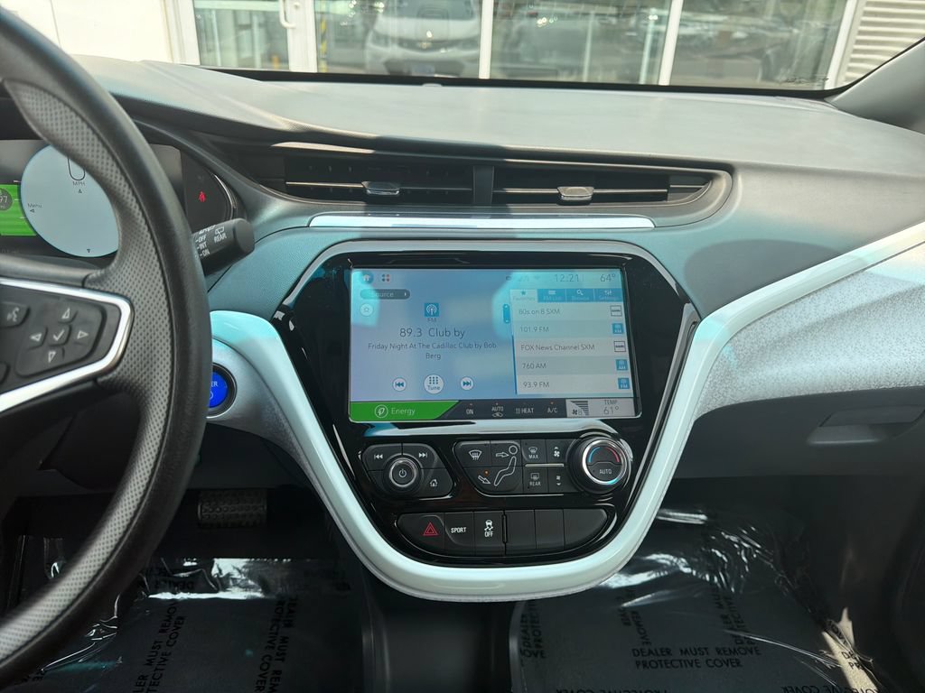 Used 2020 Chevrolet Bolt LT FWD image 18