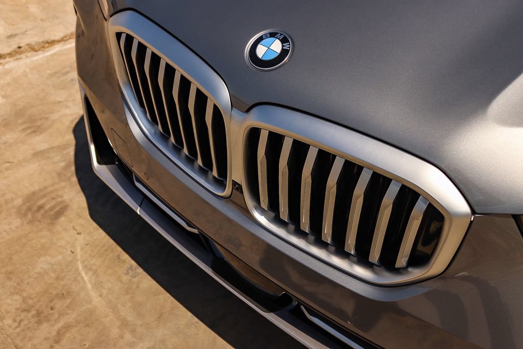 Used 2026 BMW X5 sDrive40i w/ Premium Package RWD image 10