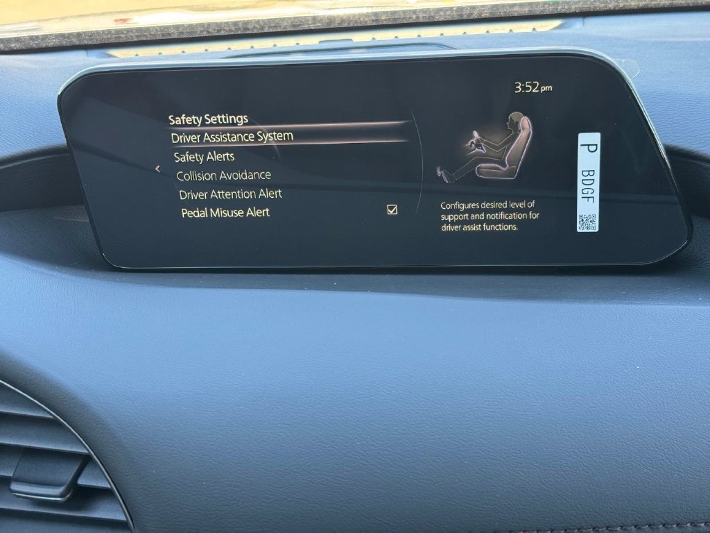 New 2026 MAZDA MAZDA3 2.5 S Sedan w/ Preferred Pkg FWD image 16