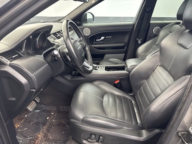 Used 2018 Land Rover Range Rover Evoque HSE Dynamic image 16