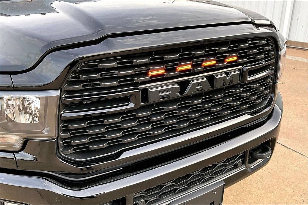 Used 2024 RAM 2500 Big Horn w/ Night Edition AWD/4WD image 34