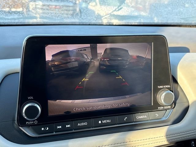 Certified 2022 Nissan Rogue SV image 14