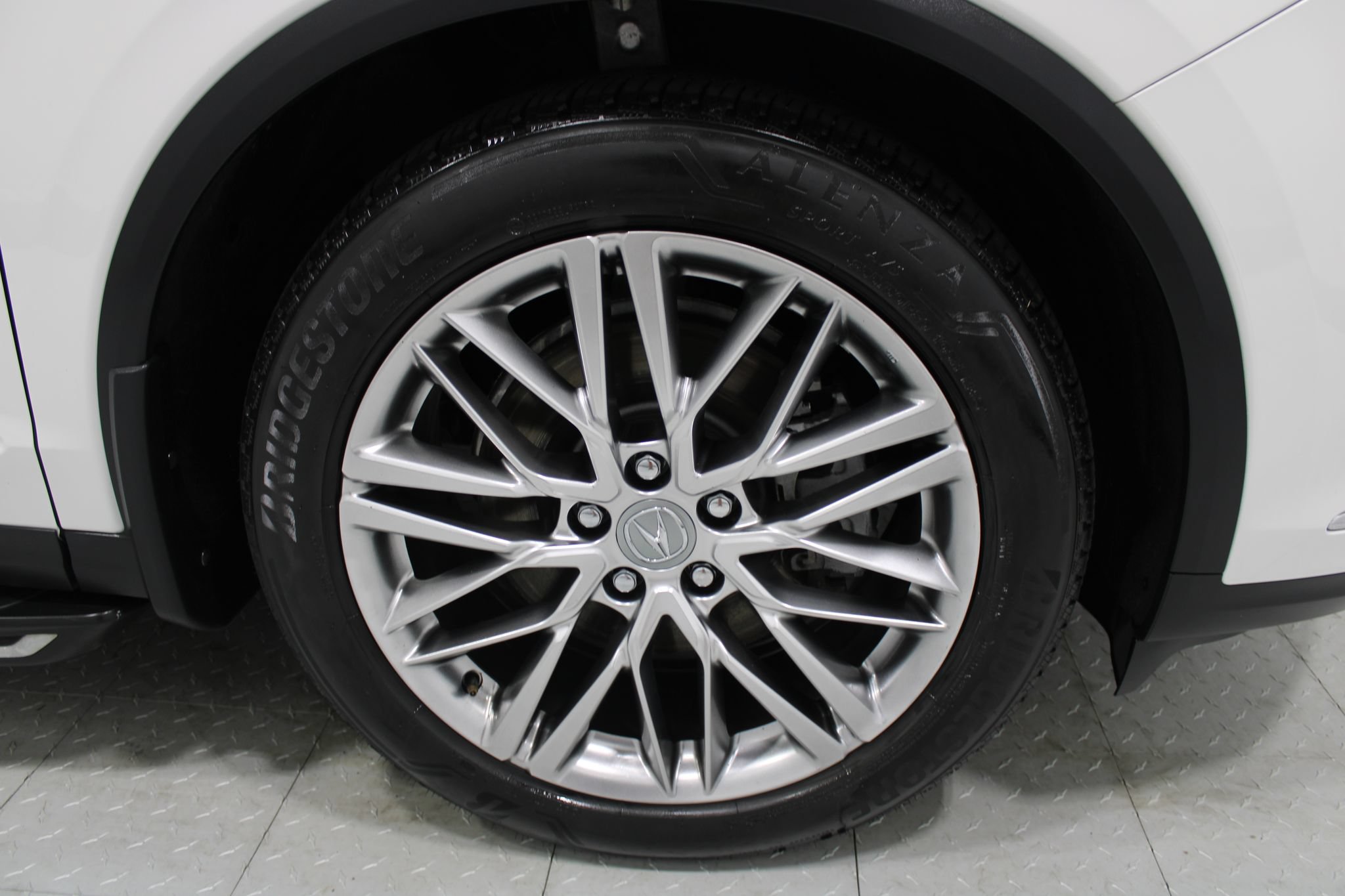 Used 2023 Acura MDX w/ Advance Package AWD/4WD image 5