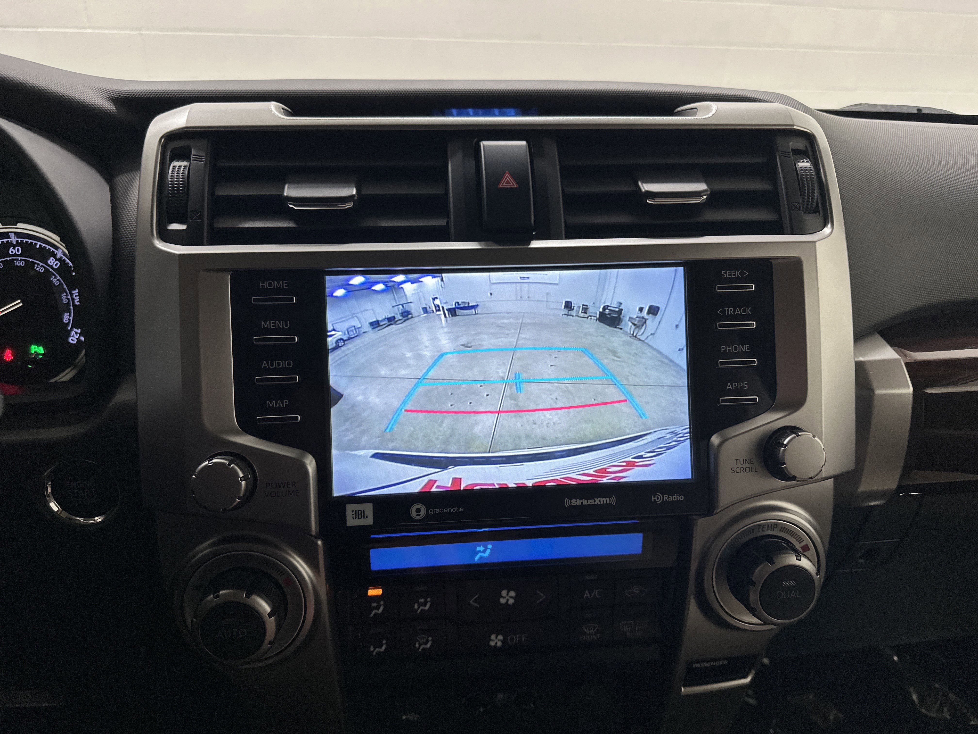 Used 2020 Toyota 4Runner Limited image 25