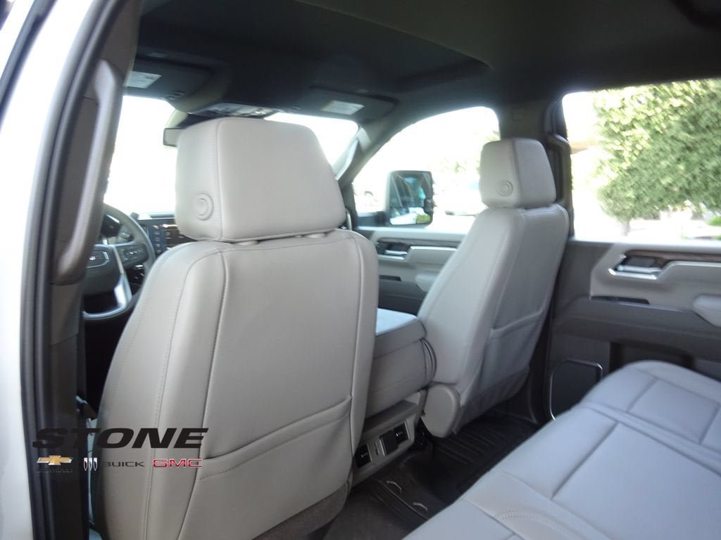 New 2026 GMC Sierra 2500 SLT AWD/4WD image 19