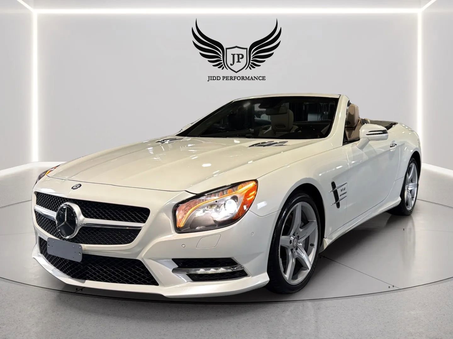 Used 2014 Mercedes-Benz SL 550 image 48