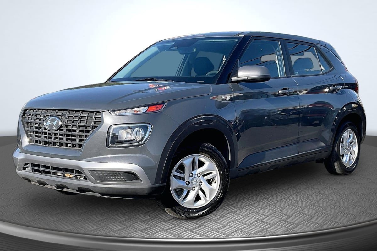 Used 2024 Hyundai Venue SE FWD image 11