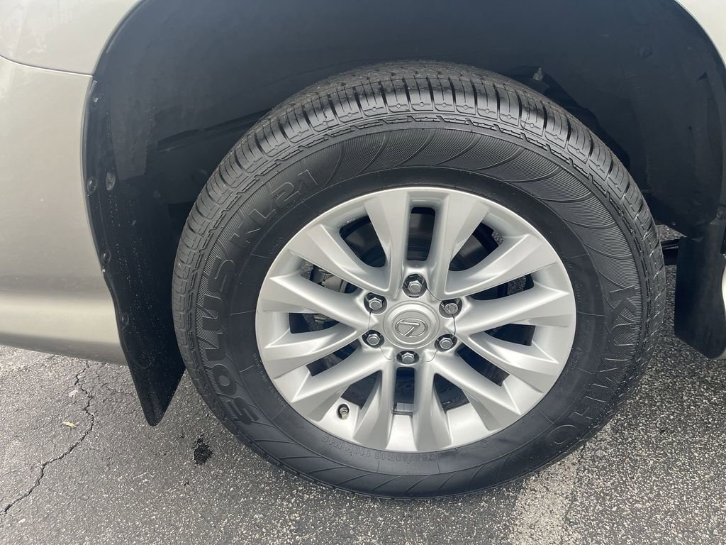 Used 2023 Lexus GX 460 Premium w/ Premium Plus Package AWD/4WD image 31