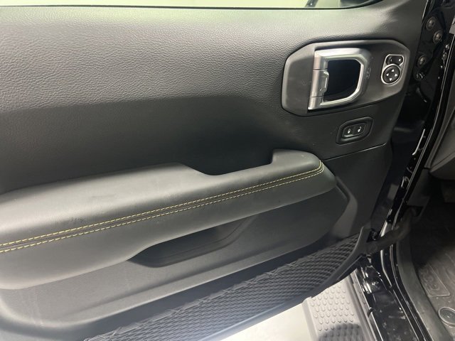 New 2025 Jeep Wrangler Sahara image 6