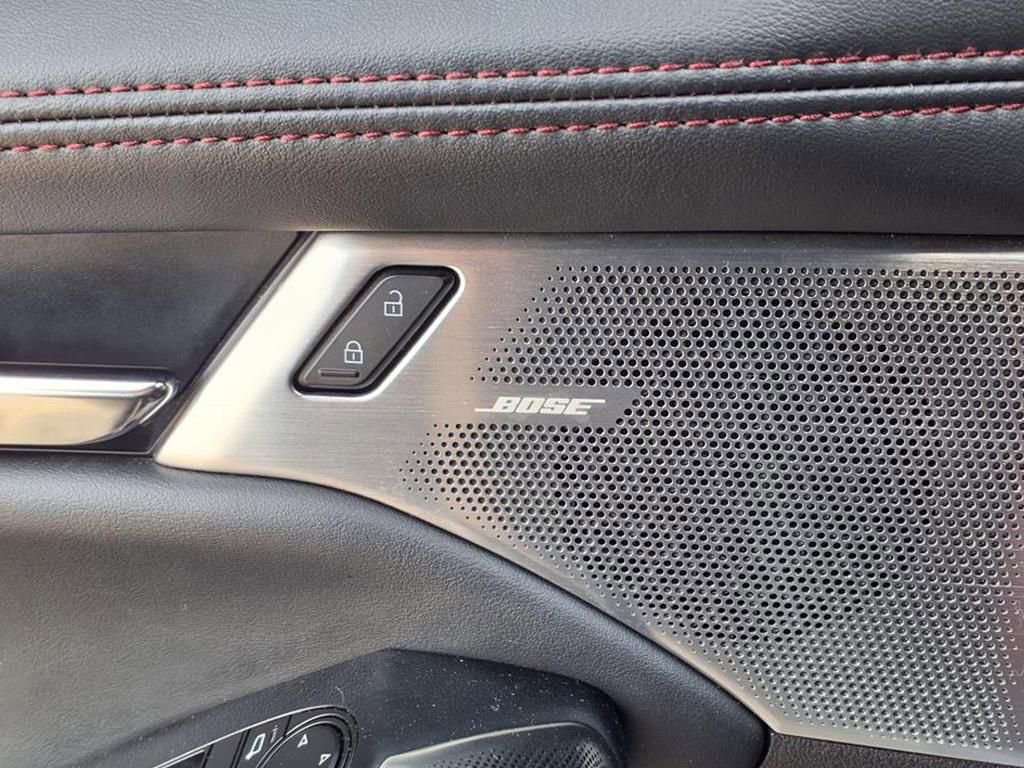 Used 2023 MAZDA MAZDA3 s image 9