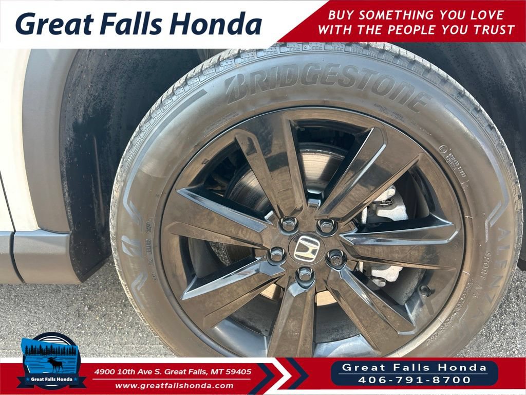 Used 2025 Honda Pilot Black Edition image 34