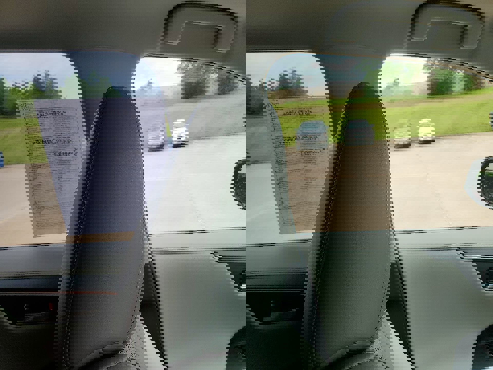 Used 2020 Toyota RAV4 Limited image 16