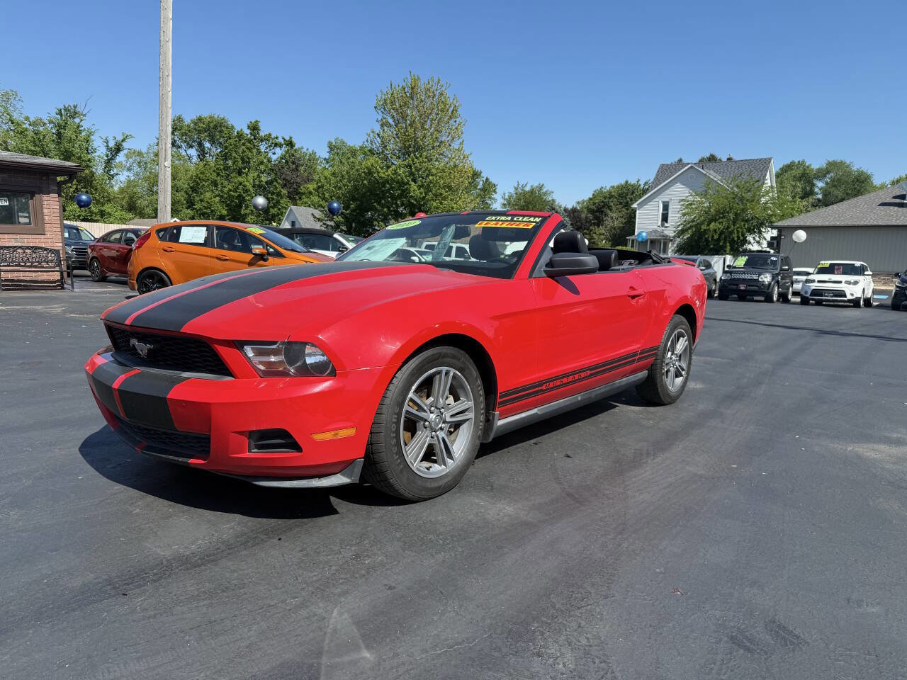 Used 2010 Ford Mustang Premium image 11