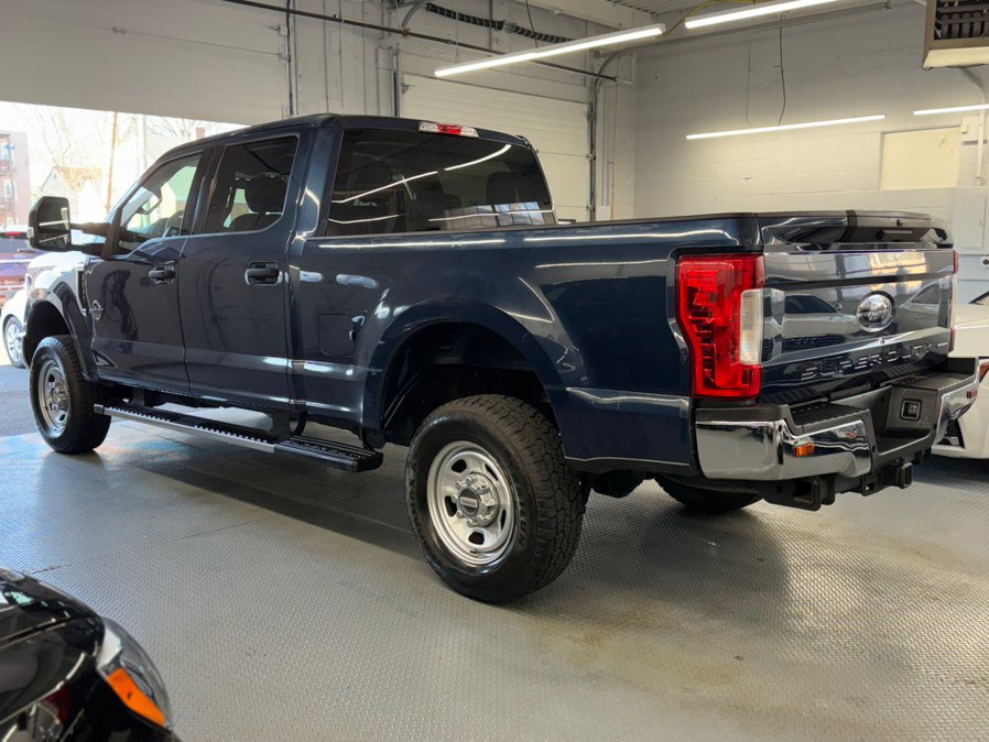 Used 2017 Ford F250 XLT w/ Snow Plow Prep Package image 11