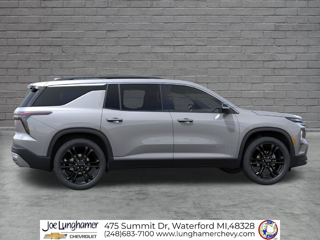 New 2026 Chevrolet Traverse LT w/ Driver Confidence Package FWD image 5