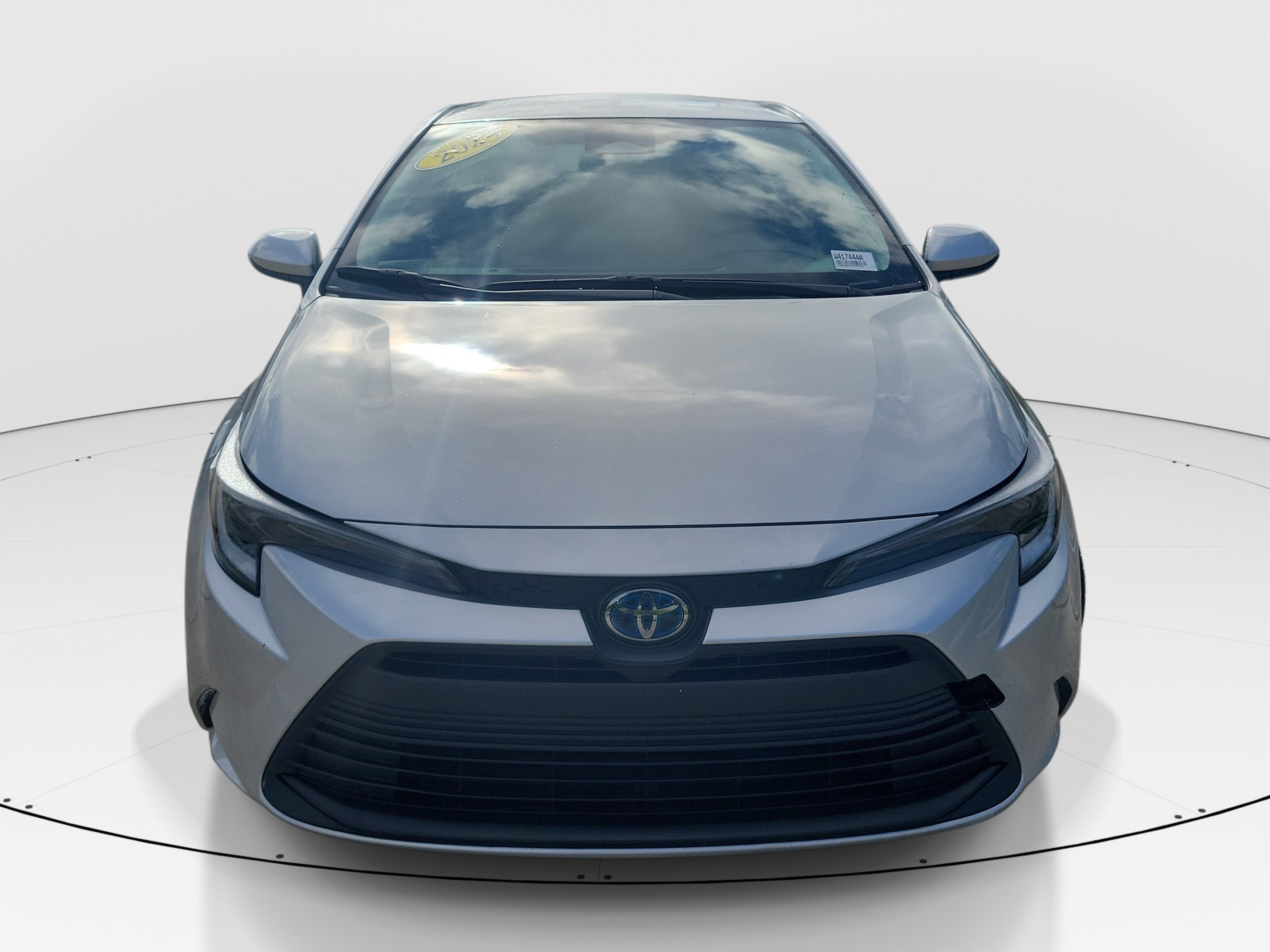 Certified 2024 Toyota Corolla LE FWD image 2