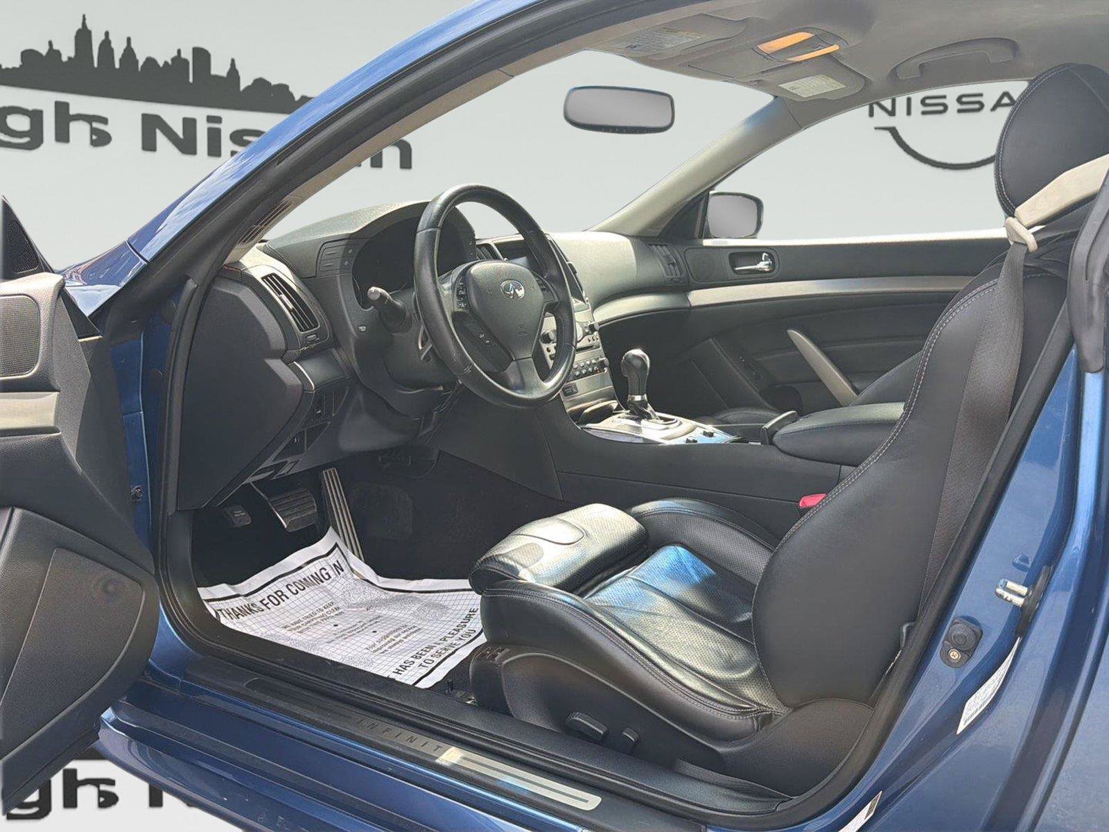 Used 2010 INFINITI G37 Journey w/ Sport Pkg RWD image 9