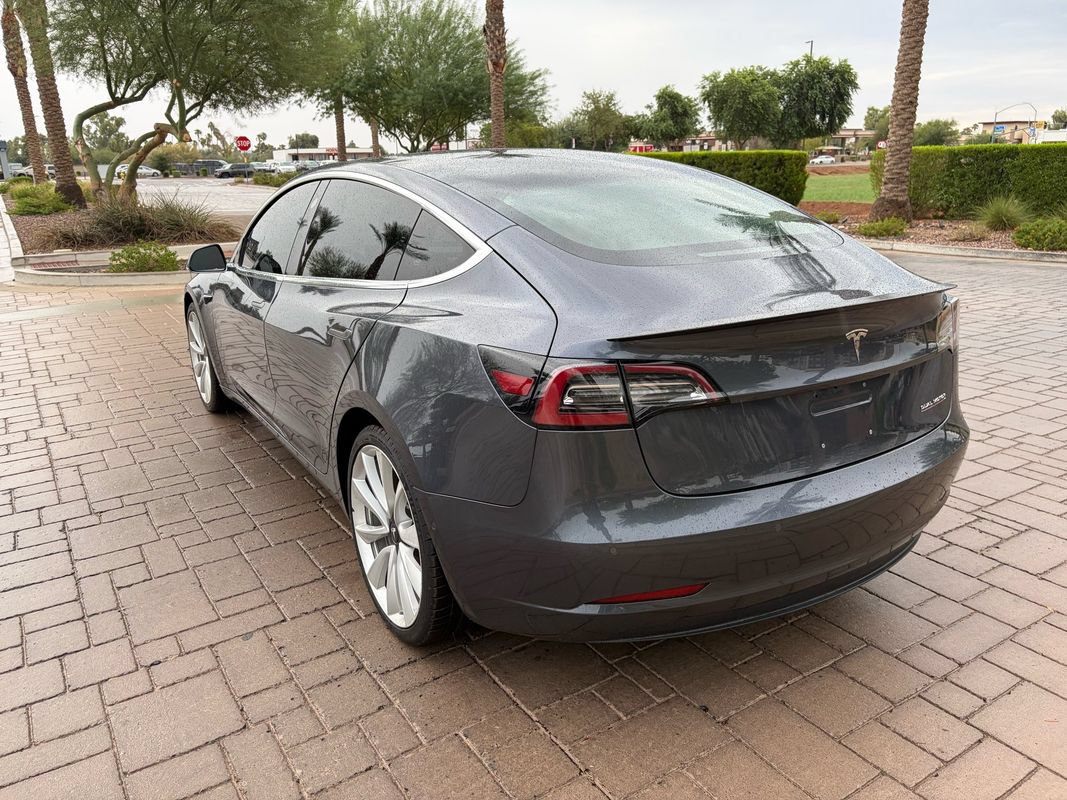 Used 2018 Tesla Model 3 Performance AWD/4WD image 4