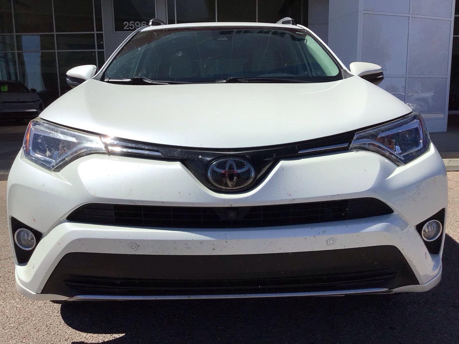Used 2018 Toyota RAV4 Platinum AWD/4WD image 11