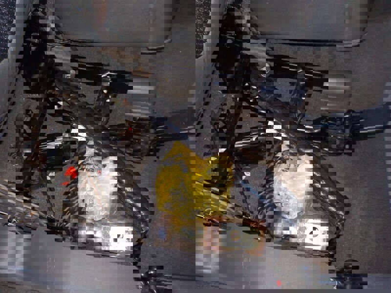 Used 2005 GMC Sierra 3500 SLE w/ Heavy-Duty Power Package image 39