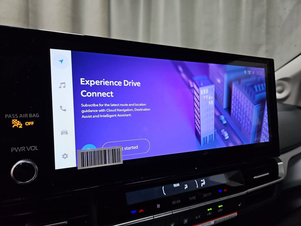 New 2026 Toyota Sienna XLE image 18