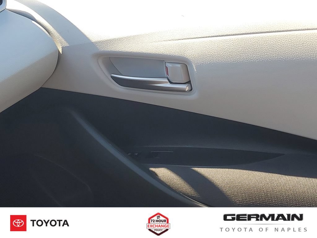 New 2026 Toyota Corolla SE FWD image 25