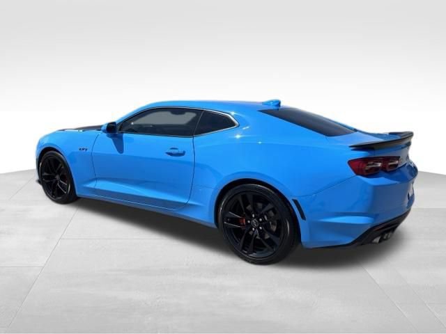 Used 2023 Chevrolet Camaro LT w/ Technology Package RWD image 3