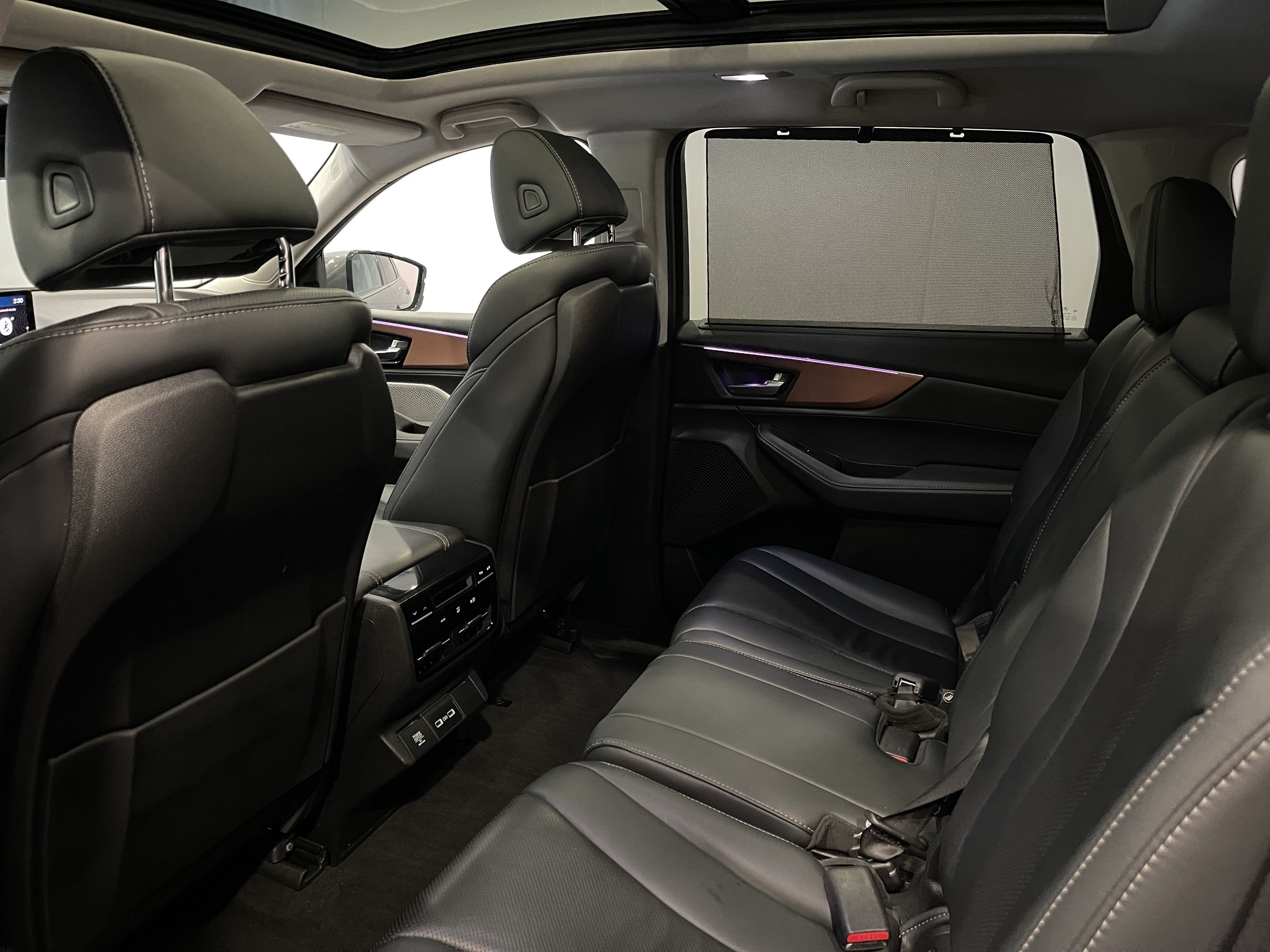 Used 2022 Acura MDX SH-AWD w/ Technology Package image 23