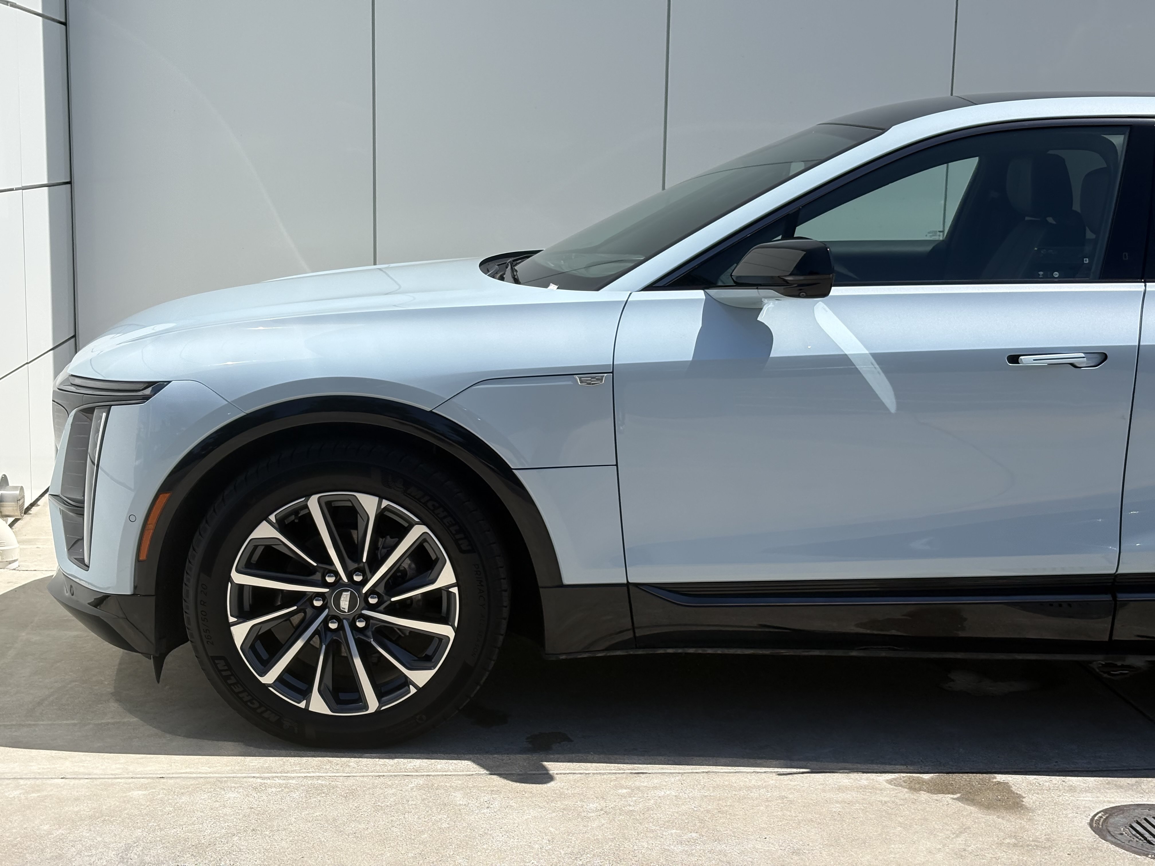 Certified 2024 Cadillac Lyriq Sport AWD/4WD image 5