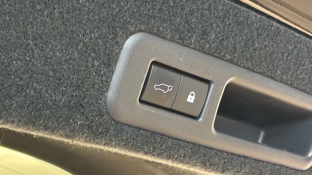 Used 2020 Lexus RX 350 F Sport w/ Cold Weather Package AWD/4WD image 6