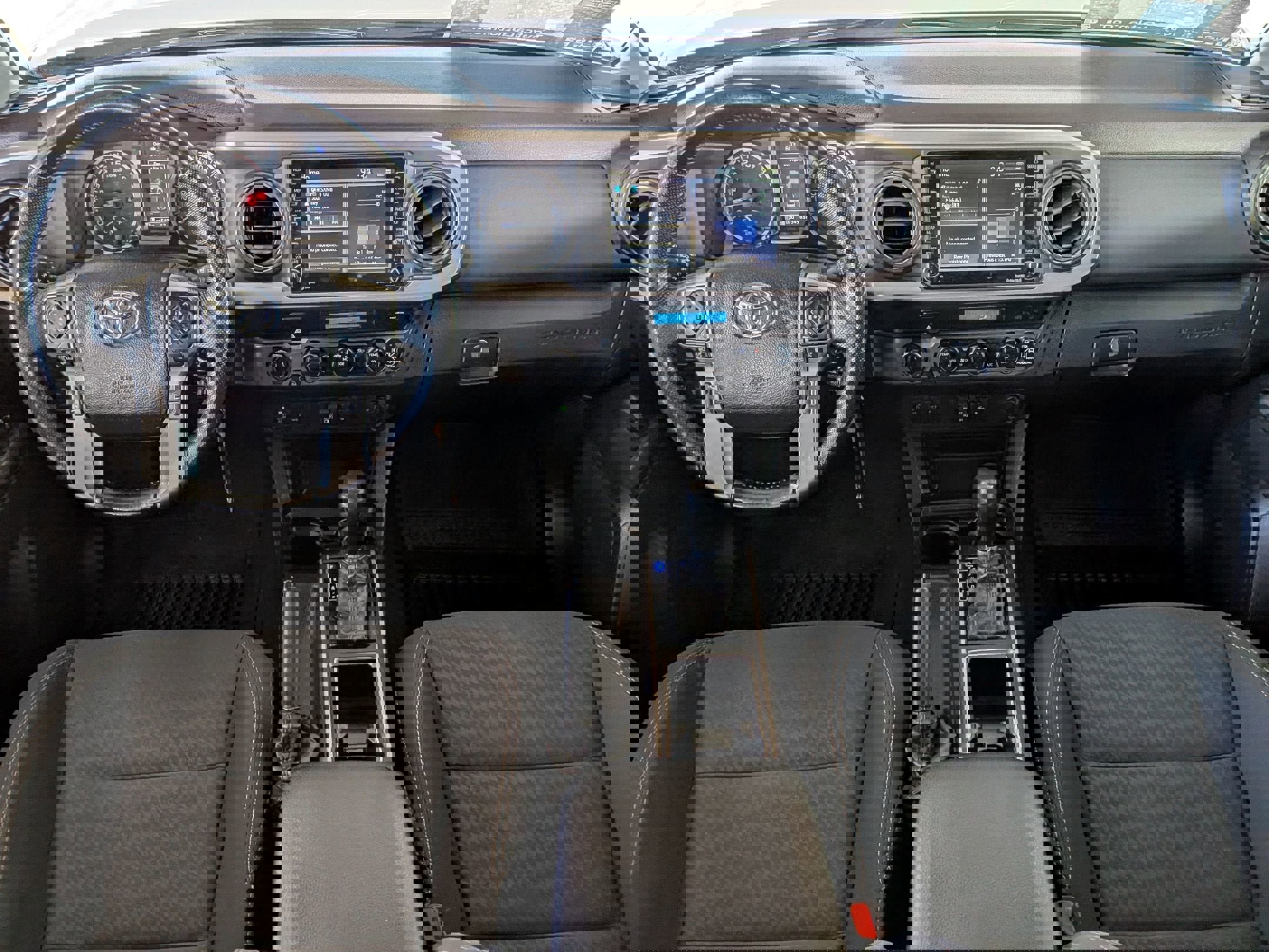 Used 2022 Toyota Tacoma SR5 w/ Trail Edition image 27