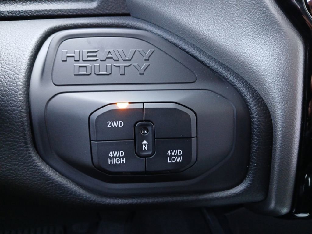 New 2026 RAM 3500 Big Horn AWD/4WD image 5